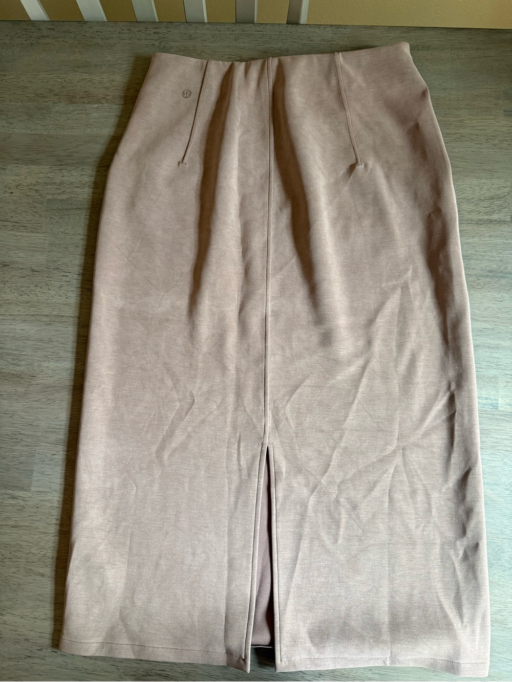 Lululemon Softstream High-Rise Midi skirt - Picture 2 of 5
